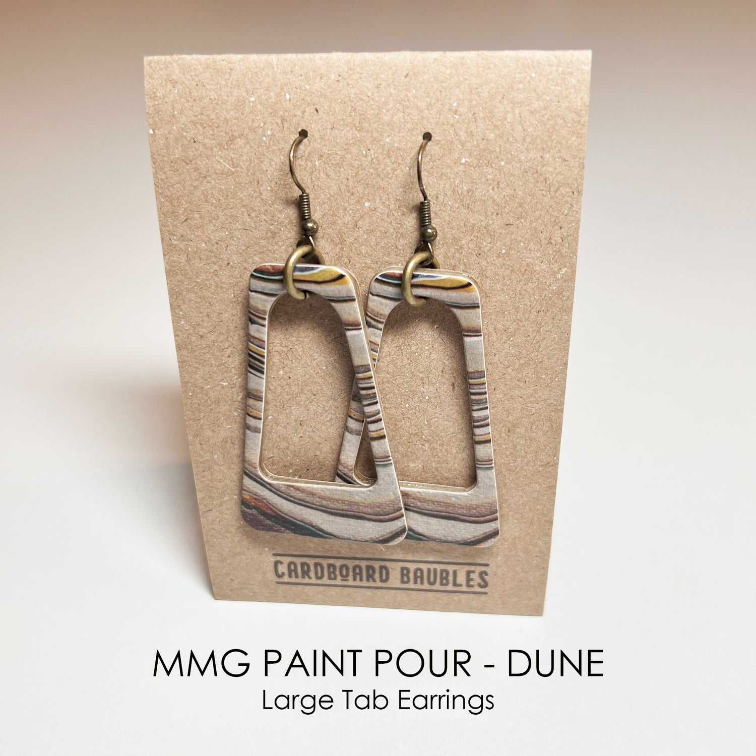 MMG PAINT POUR - DUNE - Tab Cardboard Baubles Earrings