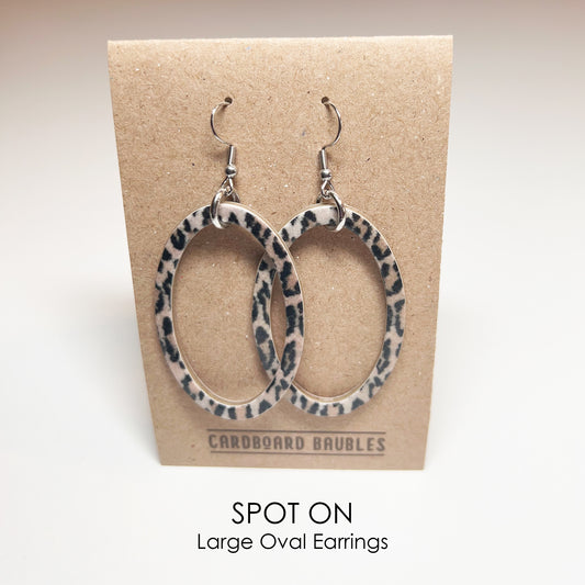 SPOT ON - Oval Cardboard Baubles Earrings