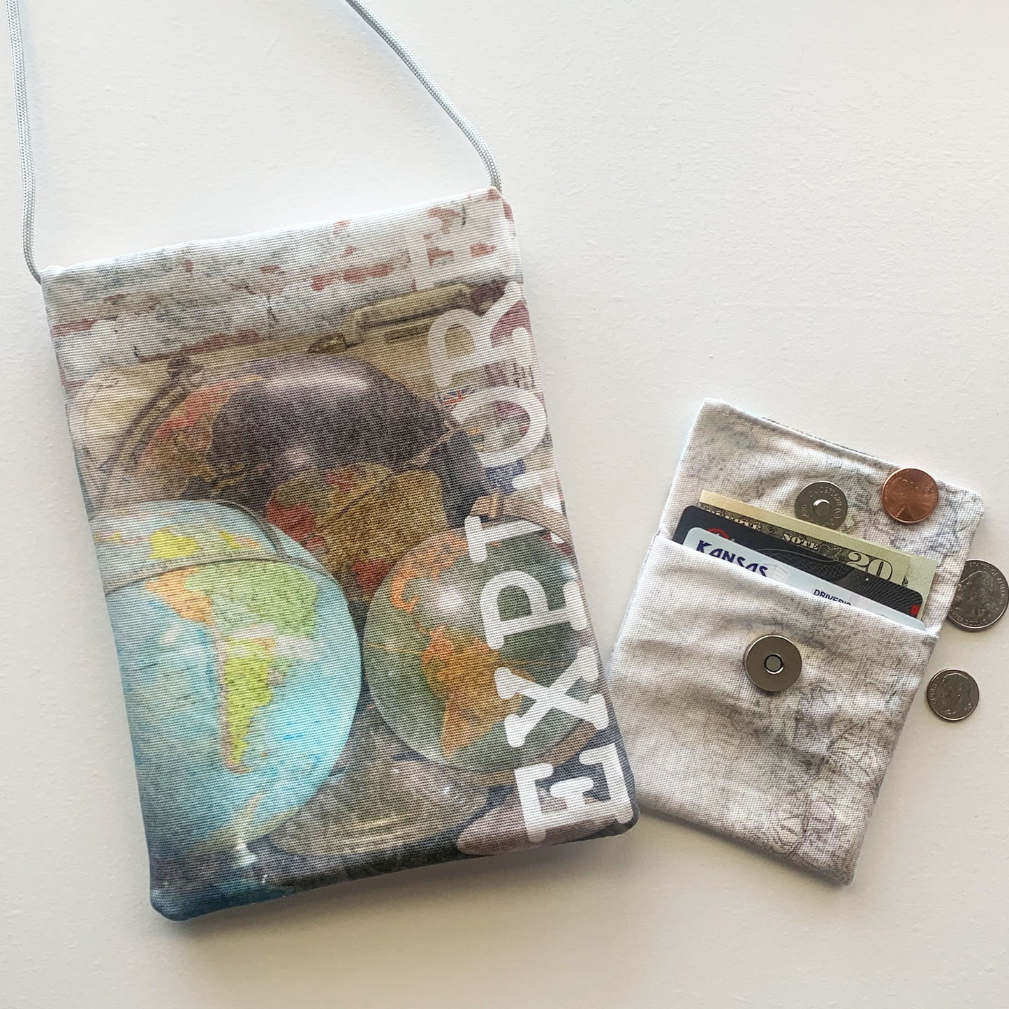 EMILY - Handmade purse with travel theme
