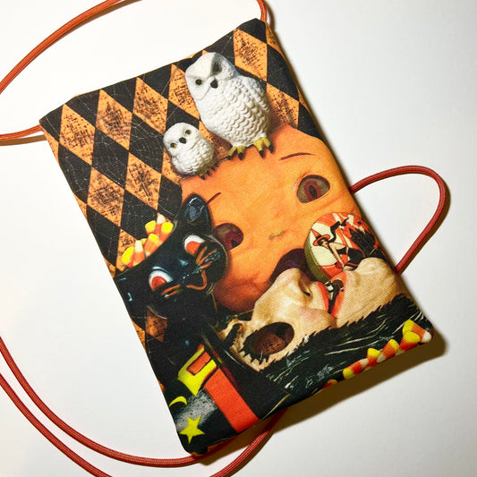 AUTUMN - Handmade purse with Vintage Halloween and Fall theme