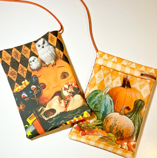 AUTUMN - Handmade purse with Vintage Halloween and Fall theme